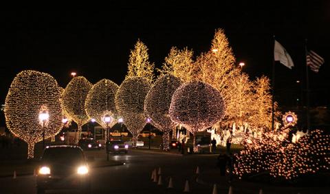 Where to view Christmas Lights in Nashville and Middle Tennessee