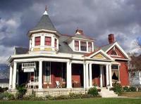 Top O'Woodland Historic Inn and Wedding Chapel