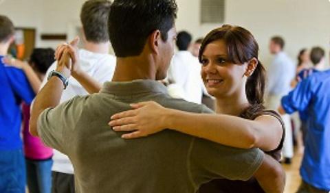 Nashville couple learning to dance