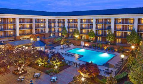 Great hotels near the airport in Nashville Music City Sheraton