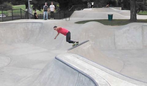 Boys Skating at Two Rivers Skate Park in Nashville Tennessee