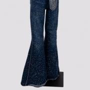 Family Program: Design Your Own Bell Bottoms 